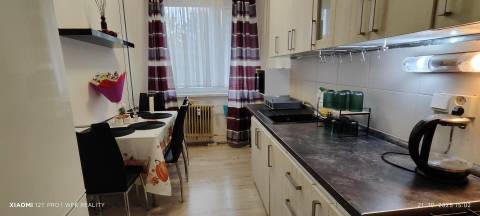  PREDAJ 3-IZBOVÉHO BYTU S LOGGIOU, 73 M², VRANOV NAD TOPĽOU