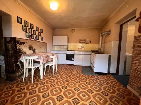  Chalupa alebo dom? Využite potenciál nehnuteľnosti v obci Kvakovce